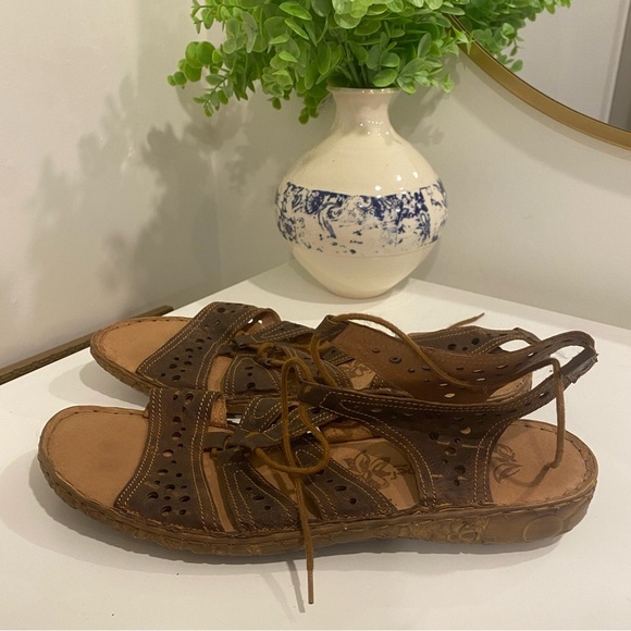 Josef Seibel Wrap Sandal Size EUR 43 - Picture 1 of 7